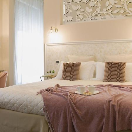 Accanto Al Centro B&B Prato  Ngoại thất bức ảnh