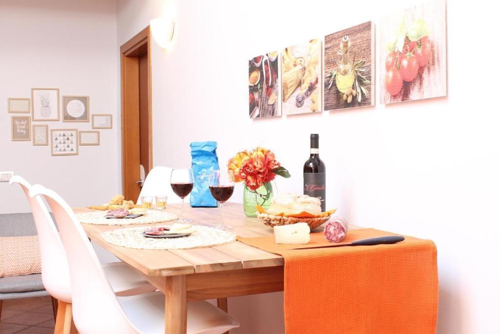 Accanto Al Centro B&B Prato  Ngoại thất bức ảnh