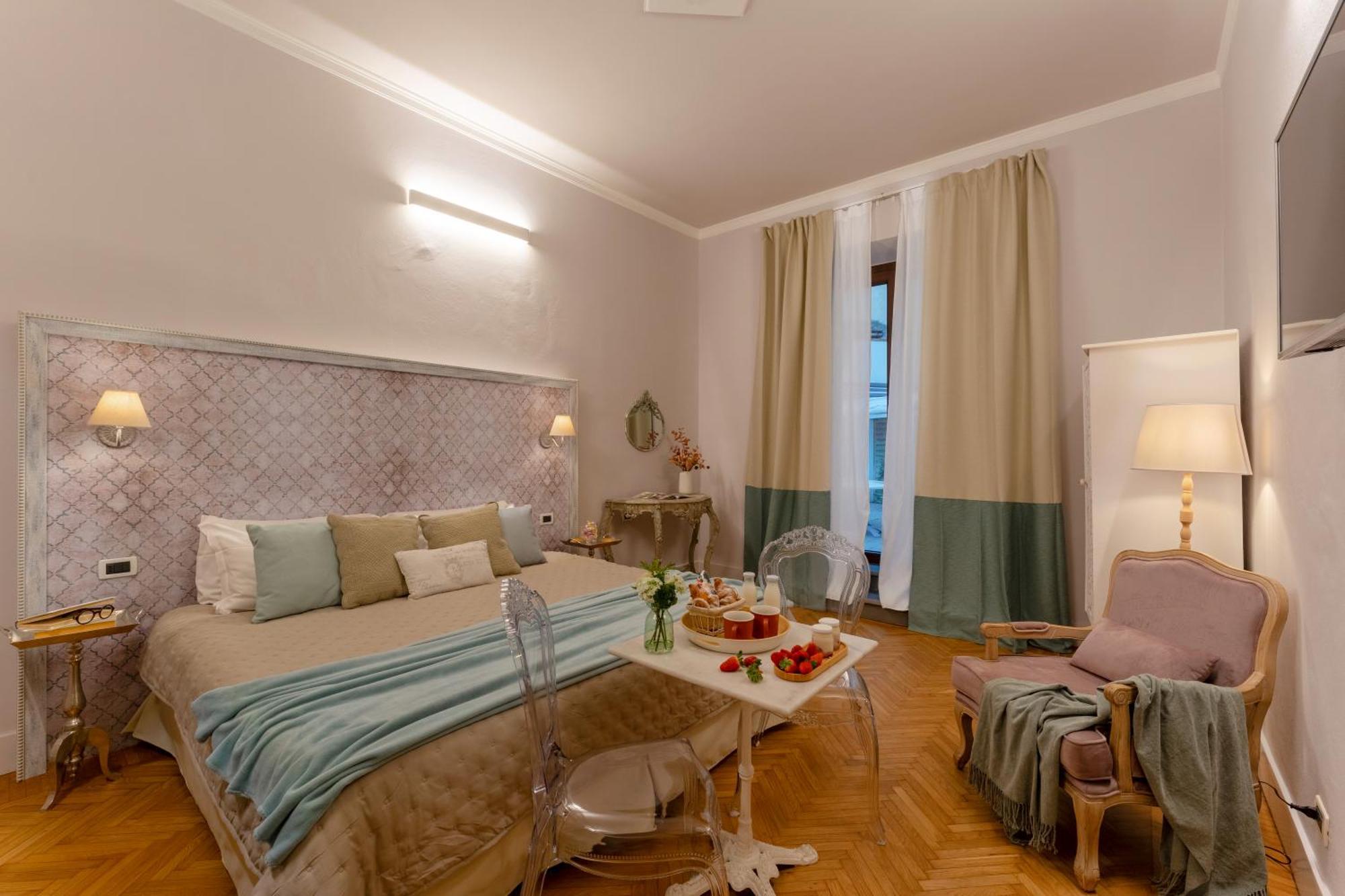 Accanto Al Centro B&B Prato  Ngoại thất bức ảnh